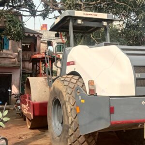 Dynapac Soil compactor for sale in Durgapur, West Bengal